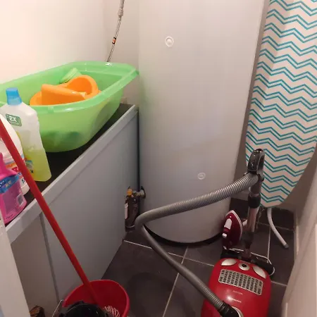 ヴィラ Familiale Avec Piscine Chauffee Calme Proche Du Centre