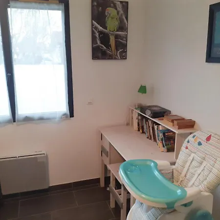 Familiale Avec Piscine Chauffee Calme Proche Du Centre Villa *