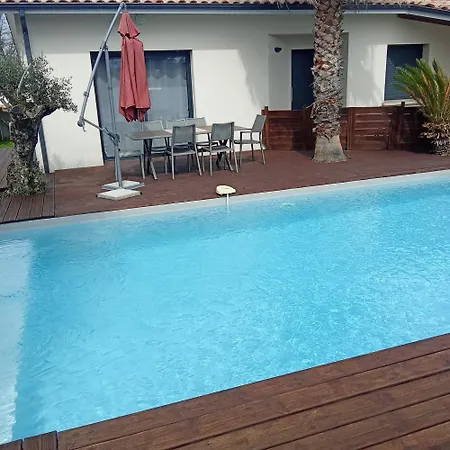 Villa Familiale Avec Piscine Chauffee Calme Proche Du Centre Gujan-Mestras