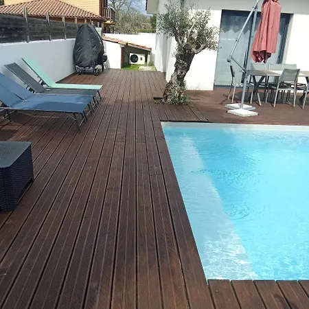 Familiale Avec Piscine Chauffee Calme Proche Du Centre *