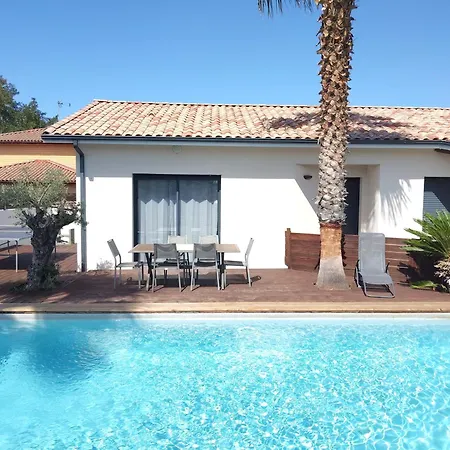 Familiale Avec Piscine Chauffee Calme Proche Du Centre فيلة غوجان-ميستراس